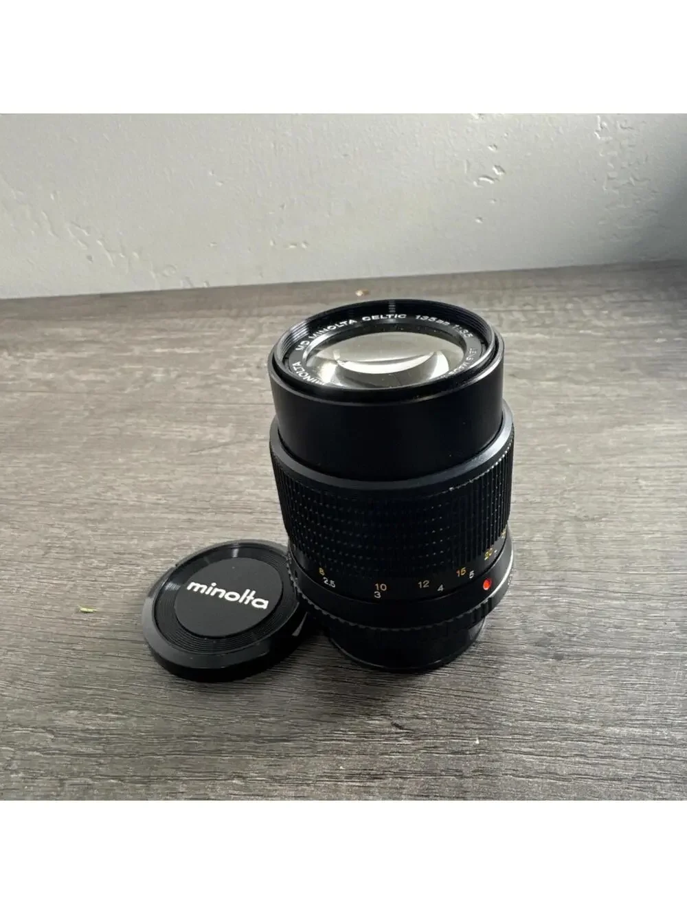 MD Minolta Celtic 1:3.5 f=135mm for 35mm Camera Lens WITH LEATHER BAG